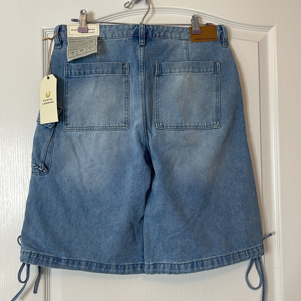 Austin Landing High Rise Denim Shorts Bermuda Length Size 11 - Picture 7 of 16